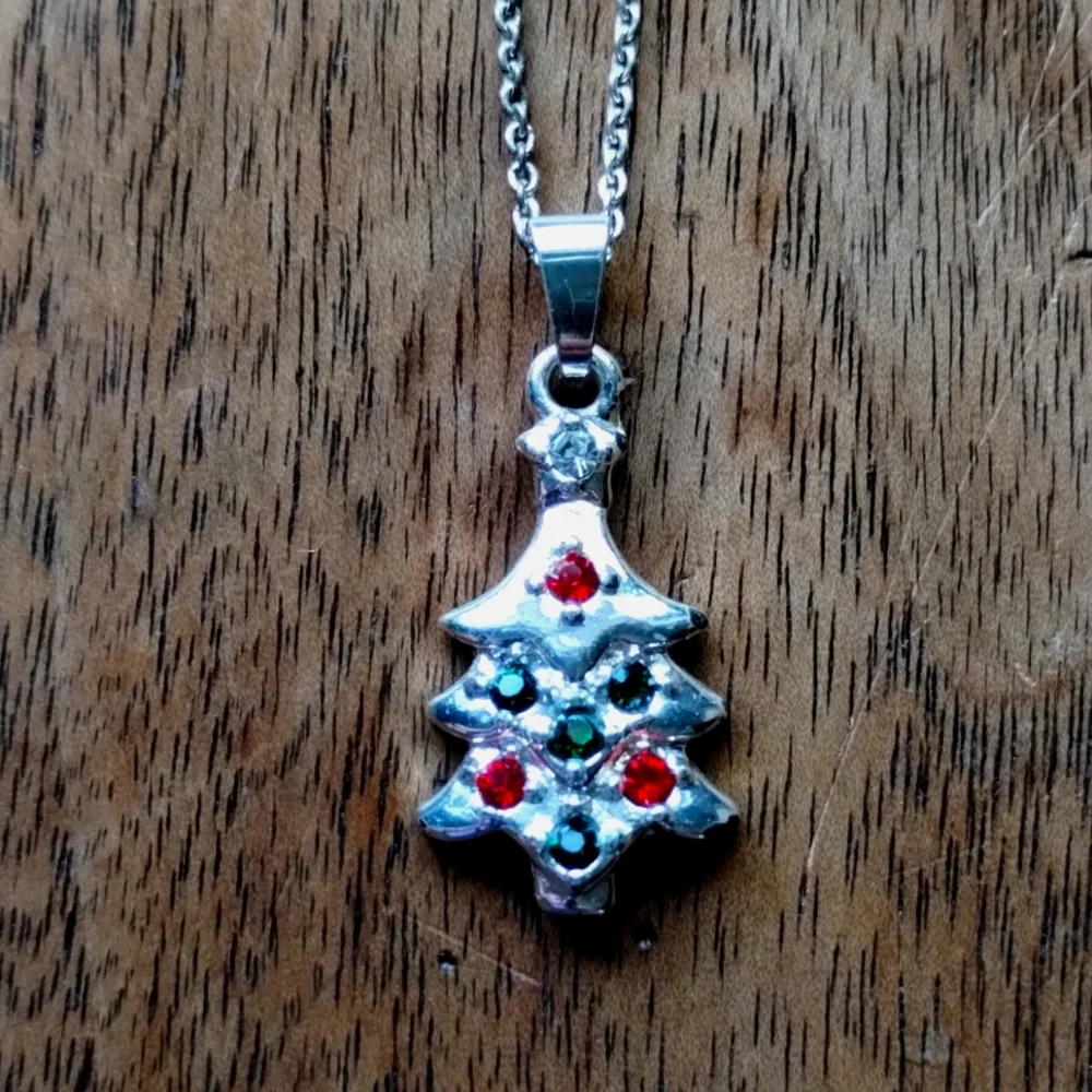 Set of 5 Christmas Pendants